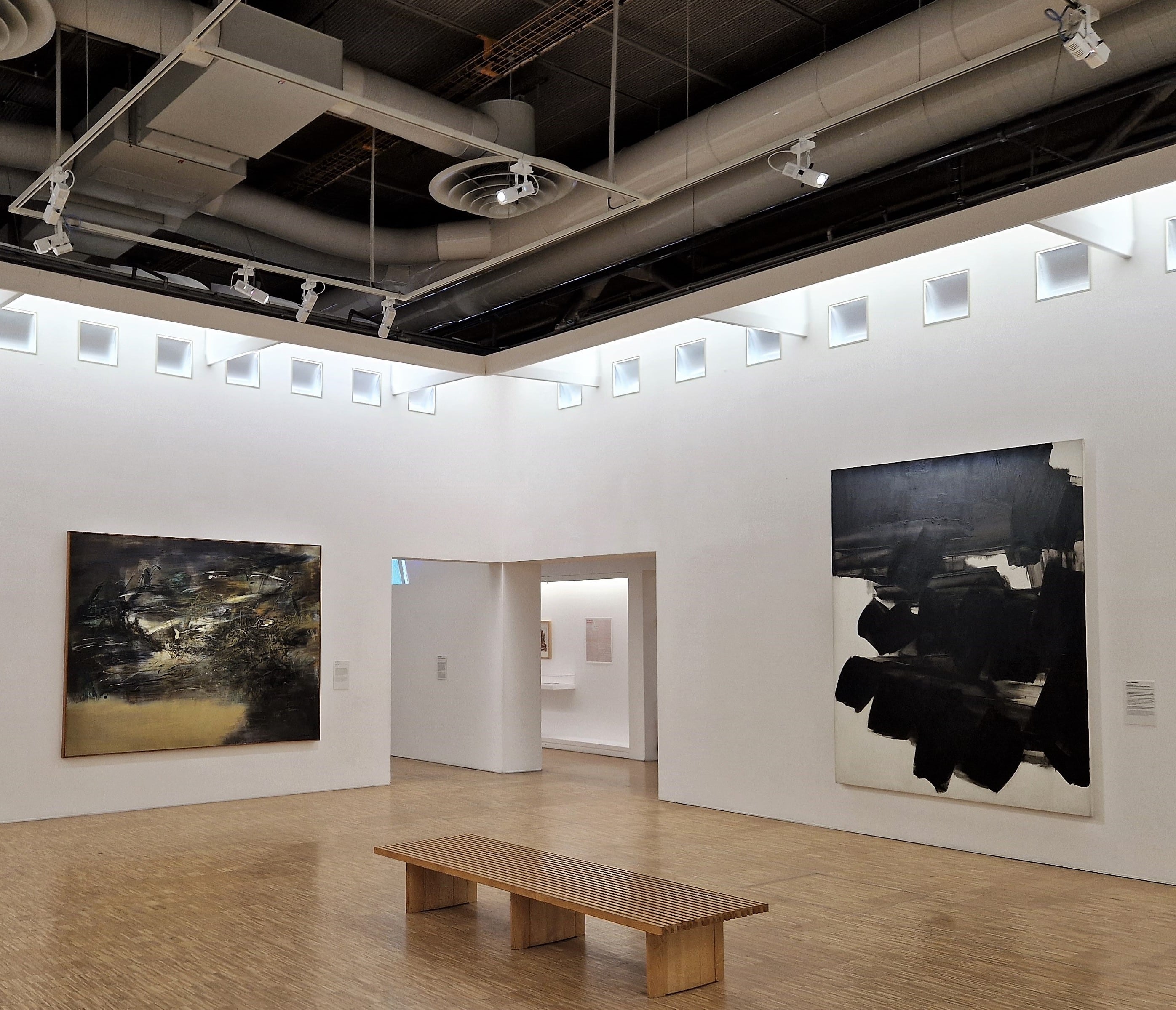 Musée national d’art moderne - Salle 29 : Zao Wou-Ki et Pierre Soulages. Droits réservés